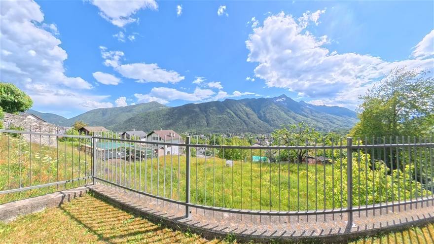 Appartamento con giardino e vista, in affitto, Toceno